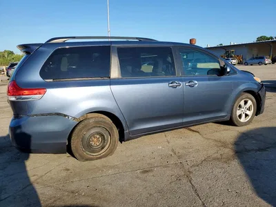 2014 TOYOTA SIENNA LE, фото 3, лот 10530948