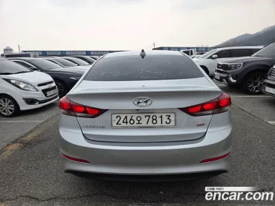 2017 Hyundai AVANTE 1.6 GDI Smart, фото 4, лот 10183389