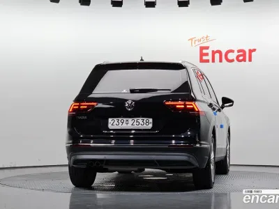 2020 Volkswagen Tiguan 2.0 TDI Premium, фото 4, лот 10183284