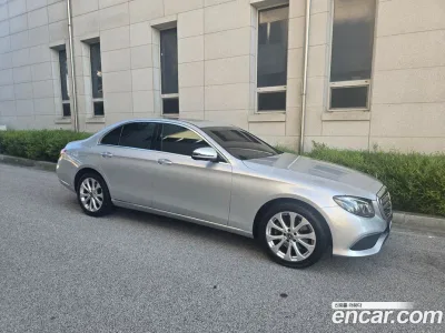 2018 Mercedes-Benz E-Class E220d 4MATIC Exclusive, фото 3, лот 10179563