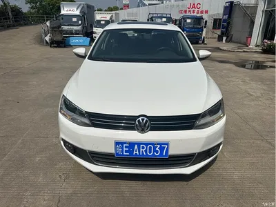 2014 Volkswagen Sagitar 1.4TSI Automatic Luxury, фото 2, лот 10458285