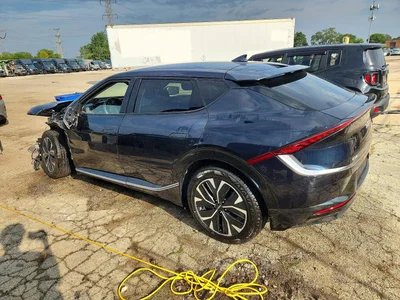 2023 KIA EV6 WIND, фото 2, лот 10656189