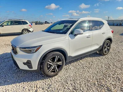 2025 VOLVO XC40 CORE, фото 1, лот 10876841
