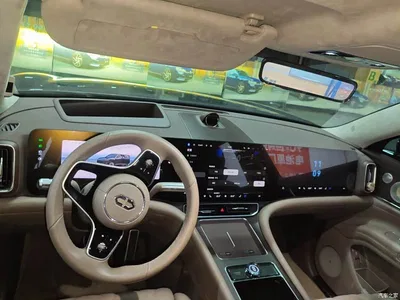 2025 AITO Wenjie AITO M9 Pure Electric Ultra 100kWh 6-Seater, фото 3, лот 10278449