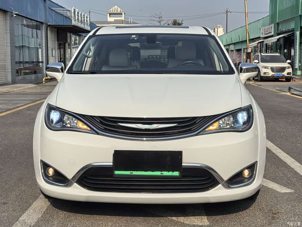 2018 Chrysler Grand Caravan PHEV (Import) 3.6L Plug-in Hybrid, фото 2, лот 11155400
