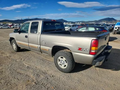2001 CHEVROLET SILVERADO K1500, фото 2, лот 10976804