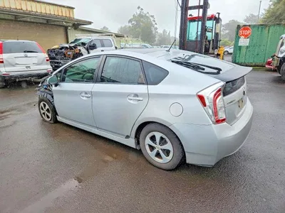 2013 TOYOTA PRIUS ONE, фото 2, лот 10583604