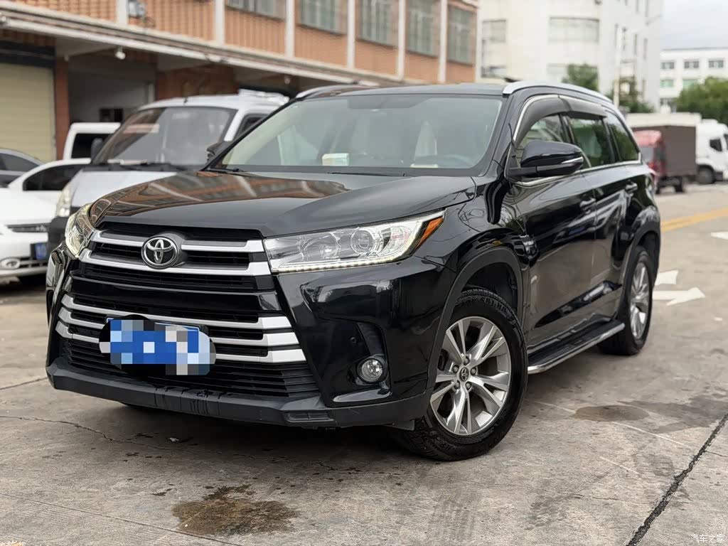 2018 Toyota Highlander 2.0T 2WD Elite 5-seater (China V), фото 1, лот 11224555