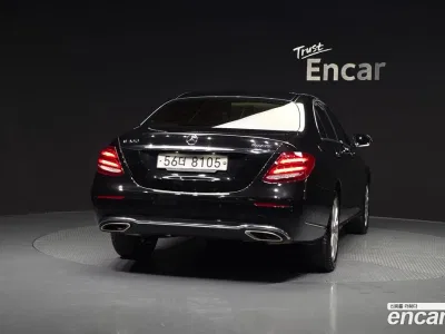 2018 Mercedes-Benz E-Class E300 4MATIC Exclusive, фото 4, лот 10199771