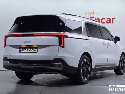 2024 Kia Canival Diesel 9-Seater Signature, фото 2, лот 10672330