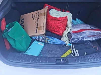 2012 Ford Focus Hatchback 1.6L Manual Trend, фото 4, лот 10404262