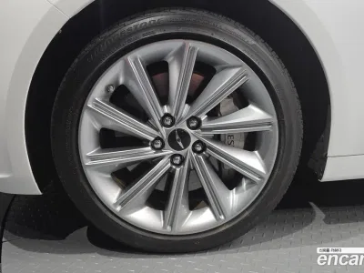 2024 Genesis G70 Gasoline 2.5T 4WD, фото 4, лот 10225584