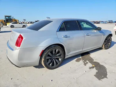 2020 CHRYSLER 300 LIMITED, фото 3, лот 10865244