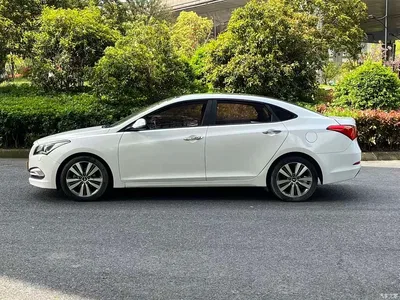 2014 Hyundai Mistra 1.8L Auto Premium DLX, фото 3, лот 10371518