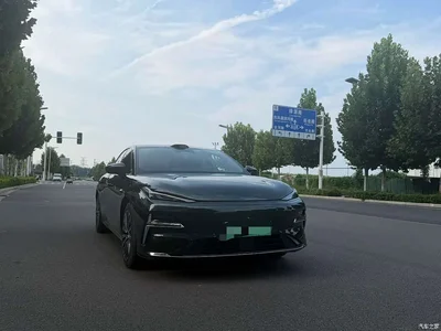 2025 Geely Galaxy Galaxy Xingyao 8 130km EM-P Starship Edition, фото 3, лот 10834689