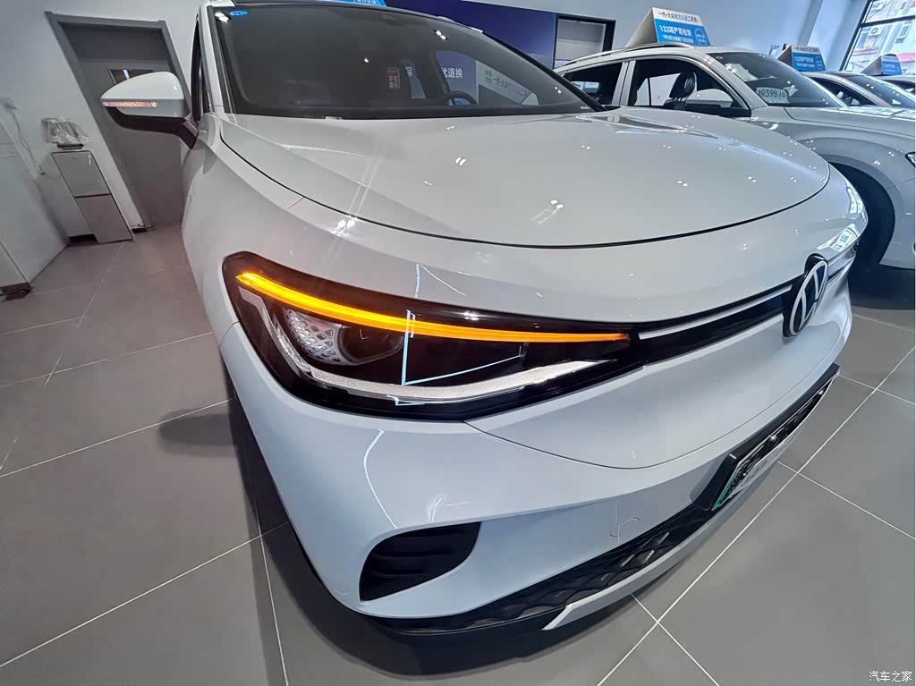 2025 Volkswagen ID.4 CROZZ Pure Enjoyment Edition, фото 4, лот 11210857