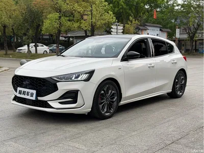 2022 Ford Focus Hatchback EcoBoost 180 Automatic ST Line, фото 1, лот 10306025