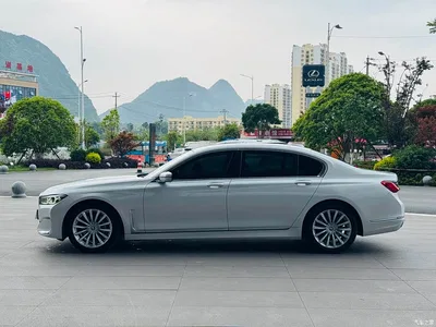 2021 BMW 7 Series Model 730Li Luxury Package, фото 3, лот 10459061