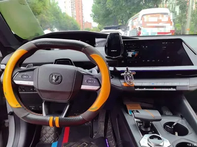 2024 Changan UNI-V 1.5T Premium, фото 3, лот 10255570