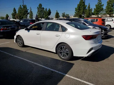 2023 KIA FORTE LXS, фото 2, лот 10784072