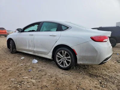 2015 CHRYSLER 200 LIMITED, фото 2, лот 10659494