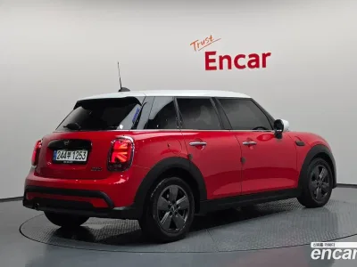 2023 Mini Cooper 5Door Classic, фото 2, лот 10206023