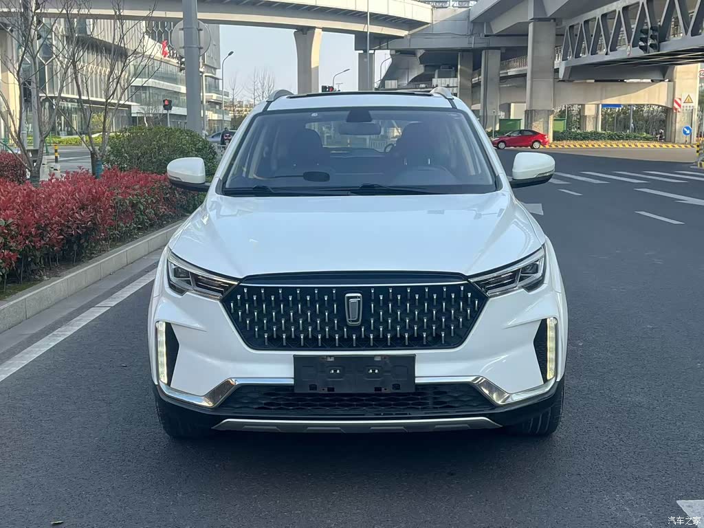 2019 Besturn T33 1.6L Automatic Internet Smart Cool China VI, фото 2, лот 10408192