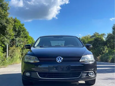 2014 Volkswagen Sagitar Facelift 1.6L Automatic Comfort, фото 2, лот 10446641