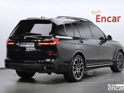 2026 BMW X7 xDrive 40i M Sport 7STR, фото 2, лот 10210842