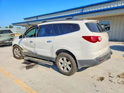 2010 CHEVROLET TRAVERSE LT, фото 2, лот 10712543