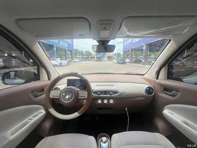 2025 Wuling Motors Hongguang MINIEV 4-Door Advanced, фото 4, лот 10359414