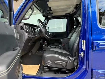 2018 Jeep Wrangler 2.0T Sahara 4-Door, фото 4, лот 10359952