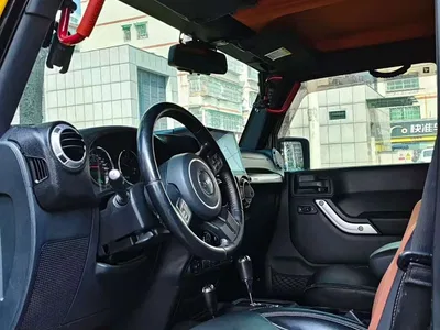 2015 Jeep Wrangler 2.8TD Sahara 4-Door Comfort Edition, фото 4, лот 10401777