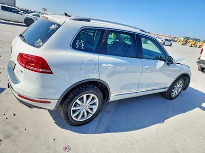 2016 VOLKSWAGEN TOUAREG SPORT, фото 3, лот 10701022