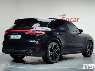 2020 Porsche Cayenne 4.0 Turbo, фото 2, лот 10089676