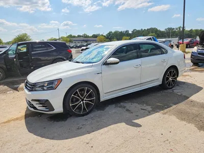 2017 VOLKSWAGEN PASSAT R-LINE, фото 1, лот 10673157