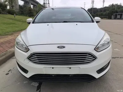 2015 Ford Focus Sedan 1.6L Manual Comfort, фото 3, лот 10298944