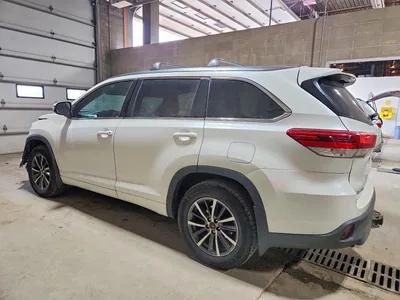 2017 TOYOTA HIGHLANDER XLE, фото 2, лот 10533422
