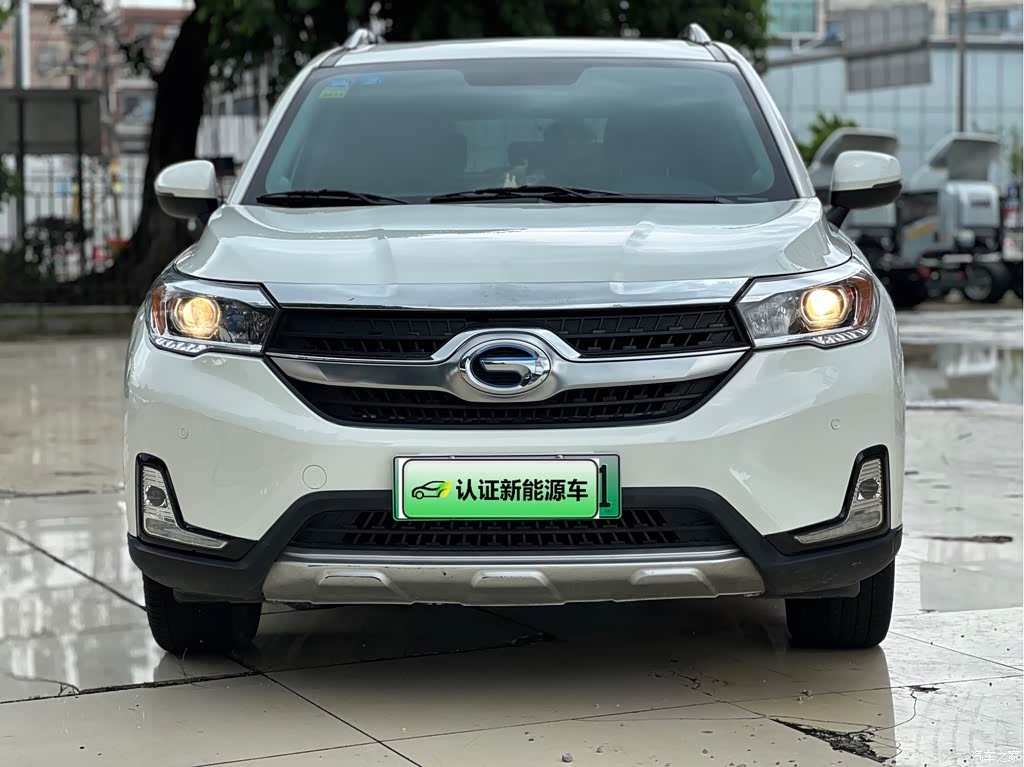 2019 GAC Group GAC Trumpchi PHEV 1.5L Smart Connect Premium Edition, фото 2, лот 11211749