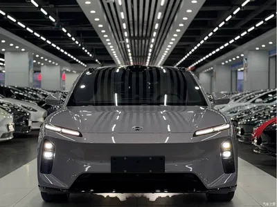 2025 NIO ET5 75kWh, фото 2, лот 10352184