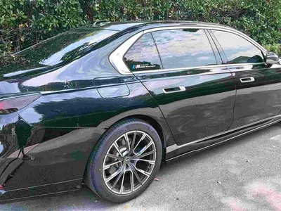 2023 BMW 7 Series Model 735Li M Sport Package, фото 3, лот 11195847