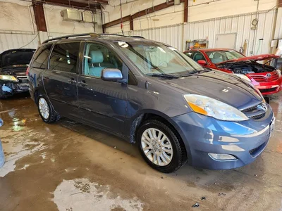 2009 TOYOTA SIENNA XLE, фото 4, лот 10559110