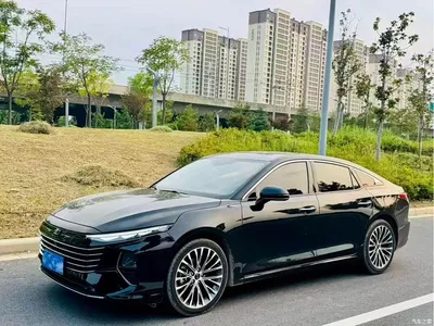 2025 Besturn B70 Dragon Soar Edition 1.5T Black Knight, фото 1, лот 10999380