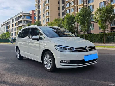 2016 Volkswagen Touran L 280TSI DSG Elegance, фото 3, лот 11196850