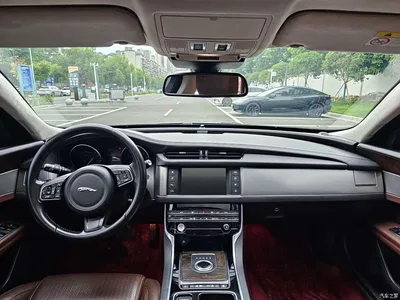 2017 Jaguar XFL 2.0T 240PS Luxury Edition, фото 4, лот 10289286