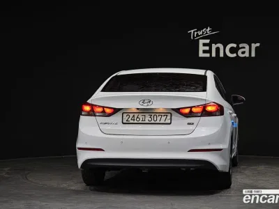 2016 Hyundai AVANTE 1.6 GDI Smart, фото 4, лот 10129425