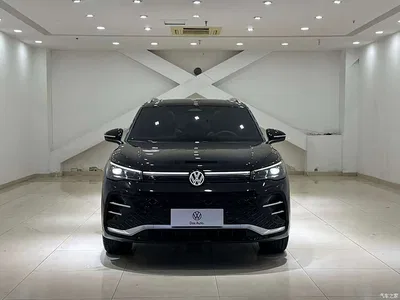 2025 Volkswagen Tiguan L PRO 380TSI 2WD Smart Leader Edition, фото 3, лот 10445404