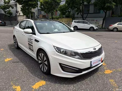 2012 Kia K5 2.0L Automatic DLX, фото 3, лот 10334137