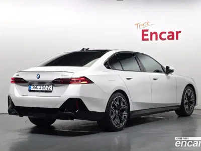 2026 BMW 5-Series 530i xDrive M Sport Pro Special Edition, фото 2, лот 10161220