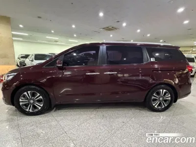 2019 Kia Canival 9-Seater Luxury, фото 3, лот 10256531